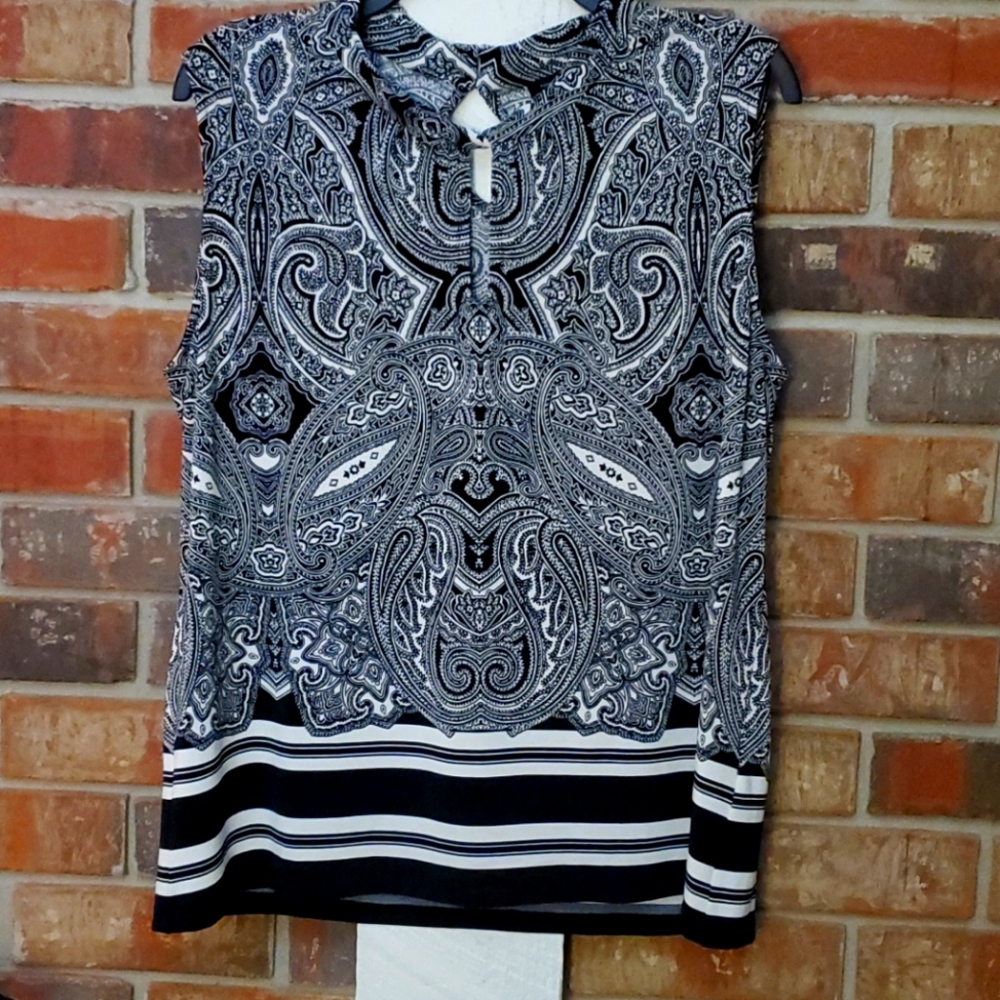 Sleeveless Tommy Hilfiger top